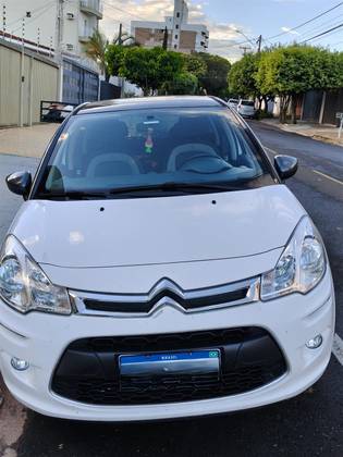 CITROËN C3 1.6 VTI 120 FLEX URBAN TRAIL EAT6 CITROËN C3 1.6 VTI 120 FLEX URBAN TRAIL EAT6